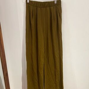 Zara olive/mustard colored pants
